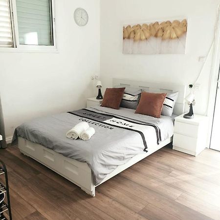Appartement Magnifique Studio avec grande terasse à Tel-Aviv Extérieur photo
